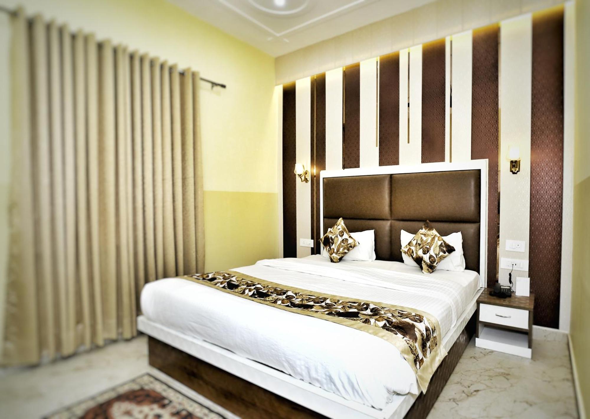 The Orchid Retreat Daire Agra  Dış mekan fotoğraf